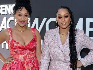 LOS ANGELES, CALIFORNIA - MARCH 09: (L-R) Tamera Mowry-Housley and Tia Mowry-Hardrict attend the 2023 ESSENCE Black Women In Hollywood Awards at Fairmont Century Plaza on March 09, 2023 in Los Angeles, California. (Photo by Arnold Turner/Getty Images for ESSENCE)