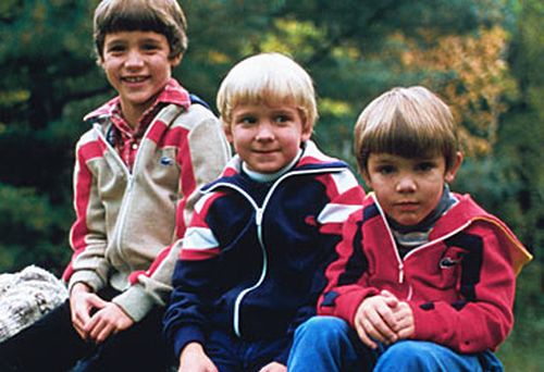 Justin Trudeau and brothers (Getty)