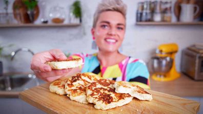 Jane de Graaff cooks two-ingredient flatbread for 9Honey Quarantine Kitchen