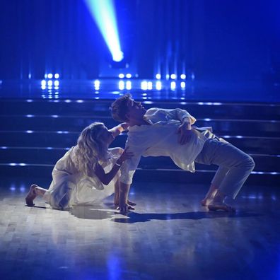 Robert Irwin dancing with the stars week 5, dedication to Terri Irwin