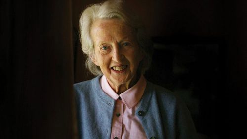 Renowned Australian obstetrician Dr Catherine Hamlin dies aged 96