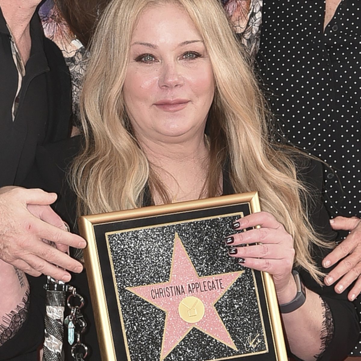 Amanda Bearse Porno - Christina Applegate makes first appearance since MS diagnosis to receive  Hollywood Walk of Fame star - 9Celebrity