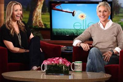 If nothing else blows your mind, then this certainly will. <br/><br/>Talk show host Ellen DeGeneres originally turned down the role of Phoebe... paving the way for Lisa Kudrow and her 'Smelly Cat' ways. <br/><br/>Can you imagine Ellen mingling with the gang?