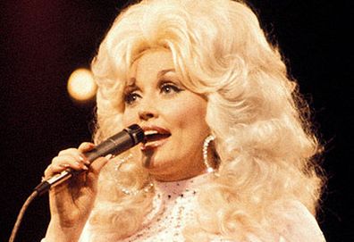 Dolly Parton performing in 1978 (Getty)