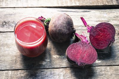 <strong>Sip beetroot juice</strong>