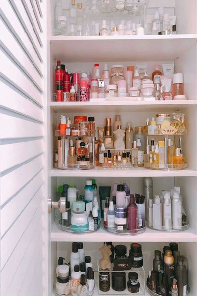 Kendall Jenner S Hairstylist Shares Perfectly Organised Beauty Closet