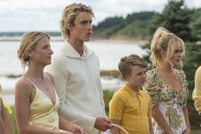 Candice King, Caitlin FitzGerald, Mamie Gummer, Joseph Zada, Esther McGregor, Shubham Maheshwari in We Were Liars on Prime Video