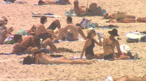 Queensland summer could get even warmer if residents are told to keep their air-con at 26 degrees. 