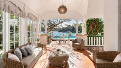 Listing luxury house water views Sydney