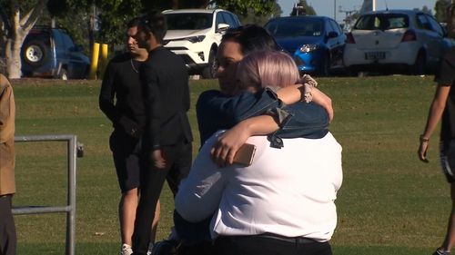 Hundreds of people gathered at today's tribute to Larissa. (9NEWS)