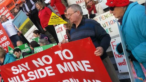 South Australian farmers protest $30m mining project  