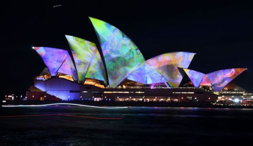 The weather is Sydney helped attract thousands to the annual vivid festival. (AAP)