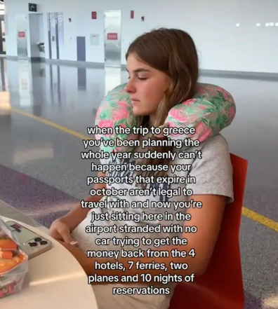 Kate și familia ei au fost nevoite să-și anuleze călătoria la euro din cauza pașapoartelor care aproape expirau.