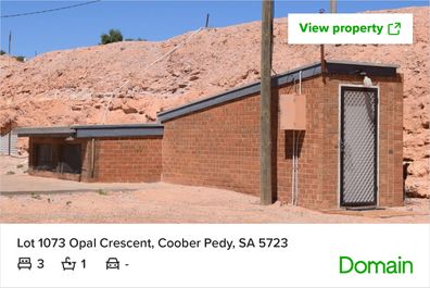 Real estate Coober Pedy affordable unusual property desert