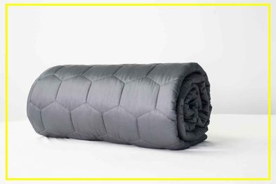 9PR: Ecosa Weighted Blanket Black Friday deal