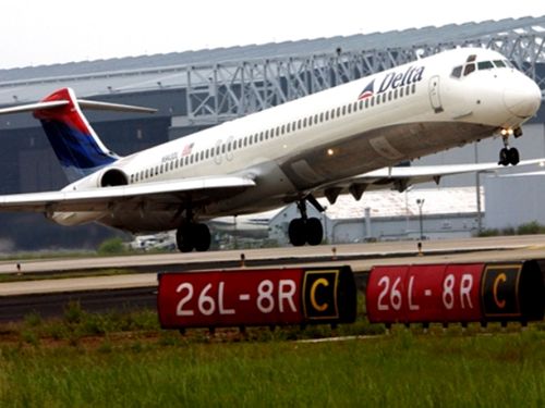 Delta flight forced to make emergency landing