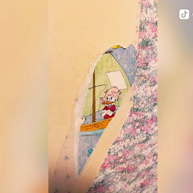 Brittany uncovered an incredible vintage Disney themed wallpaper during home renovations.