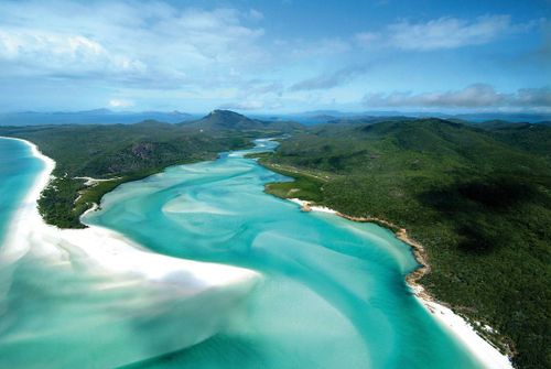 Whitehaven Beach, arguable Australia's finest beach, was snubbed in the world's top 25. (AAP)