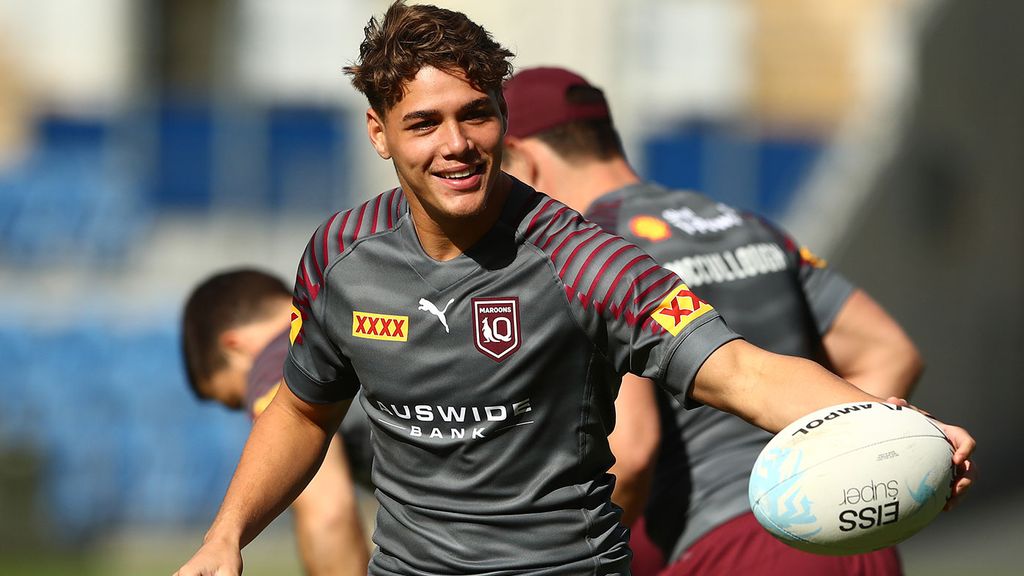 Reece Walsh runs during a Brisbane Broncos NRL training session at