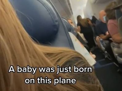 Moments after a woman gave birth mid-flight to Honolulu was captured and spotted on TikTok