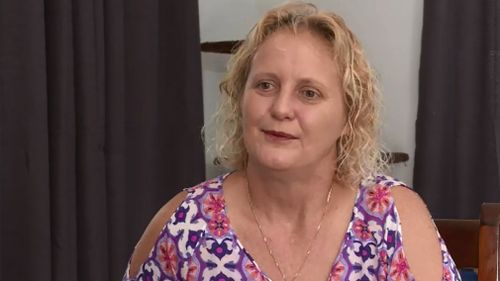 Karne Bolck got a phone call to say her mother had been "swapped" out of the expensive coffin she paid for. (9NEWS)