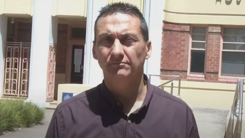 O Parque Nacional Mount Buffalo de Victoria foi oficialmente reaberto após uma extensa caçada humana de oito semanas ao acusado de assassino policial Dezi Freeman.