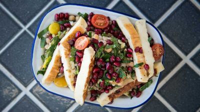 Recipe: Barley and haloumi salad