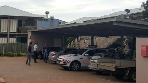 Armed Qld man surrenders to police