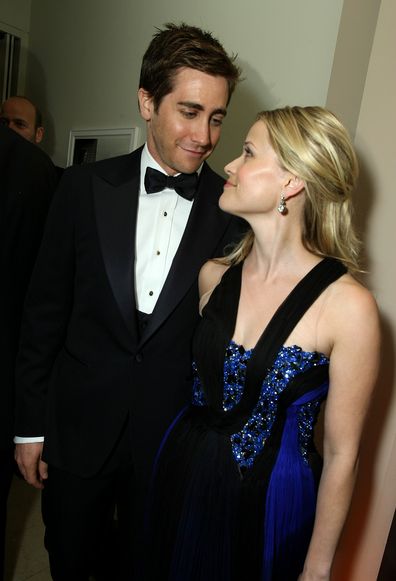 Jake Gyllenhaal and Reese Witherspoon attends the 2009 Vanity Fair Oscar party hosted by Graydon Carter at the Sunset Tower Hotel on February 22, 2009 in West Hollywood, California.