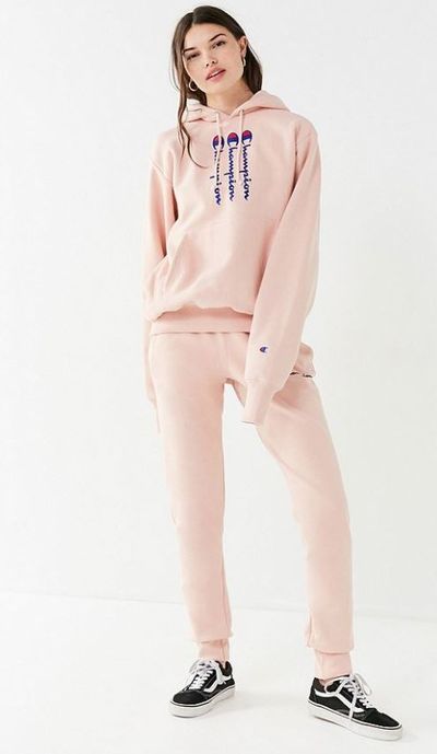 <p><a href="https://www.urbanoutfitters.com/shop/champion--uo-reverse-weave-jogger-pant?category=SHOPBYBRAND&amp;color=066" target="_blank" draggable="false">Champion &amp; UO Reverse Weave Jogger Pant</a>, $82.67, and&nbsp;<a href="https://www.urbanoutfitters.com/shop/champion-uo-novelty-graphic-hoodie-sweatshirt?color=066" target="_blank">Hoodie Sweatshirt</a><br>
$87.75</p>