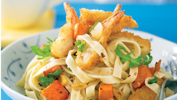 Spicy prawn pasta