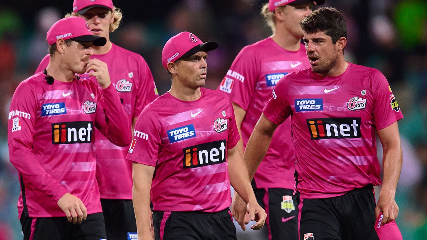 Steve O&#x27;Keefe will play on for another season with the Sydney Sixers.