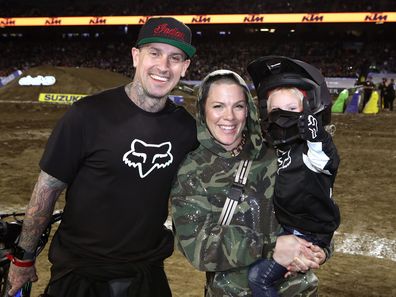 pink and carey hart pink denies break up reports 