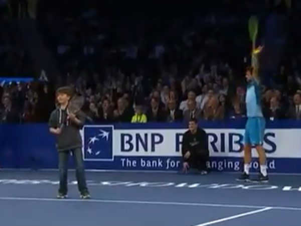 Youngster gives Federer a lesson