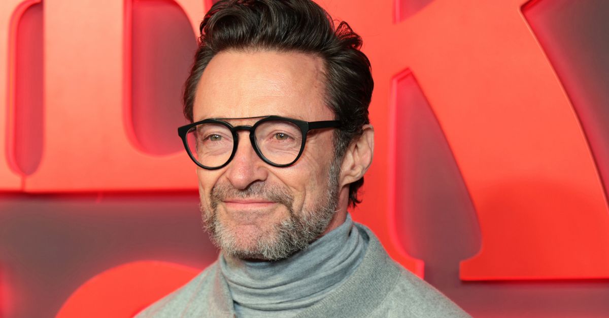 Hugh Jackman membatalkan tanggal konser yang akan datang setelah mengkonfirmasi romansa baru dengan Sutton Foster