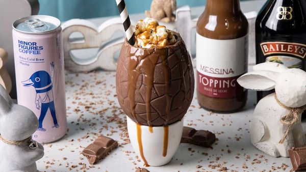 Salted caramel Easter egg cocktail