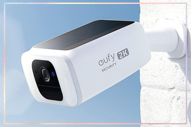 9PR: Eufy Security SoloCam S40 Wire-Free Spotlight 2K Solar Outdoor Security Camera