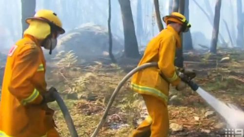 Property losses expected to rise as bushfire fight enters fourth day