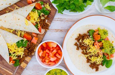 Recipe: <a href="http://kitchen.nine.com.au/2017/06/14/13/34/tex-mex-beef-mince-burritos-with-guacamole" target="_top">Tex Mex beef burritos with guacamole</a>