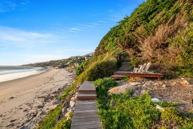 Cindy Crawford former Malibu beach house hits market for super sum US$99.5 million