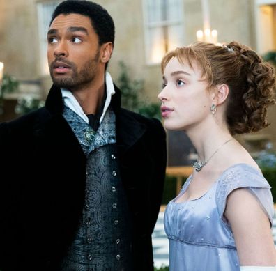 Regé-Jean Page and Phoebe Dynevor as the Duke of Hastings and Daphne Bridgerton in Bridgerton