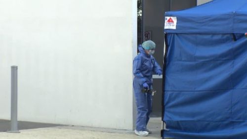 Police have established a crime scene after a woman fell to her death from a Gold Coast apartment. (9NEWS)