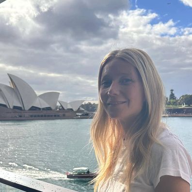 Gwyneth Paltrow in front of the Sydney Opera House