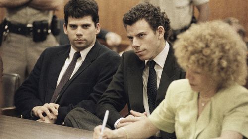 Lyle ve Erik Galen Menendez 1996 davasında. (AP)