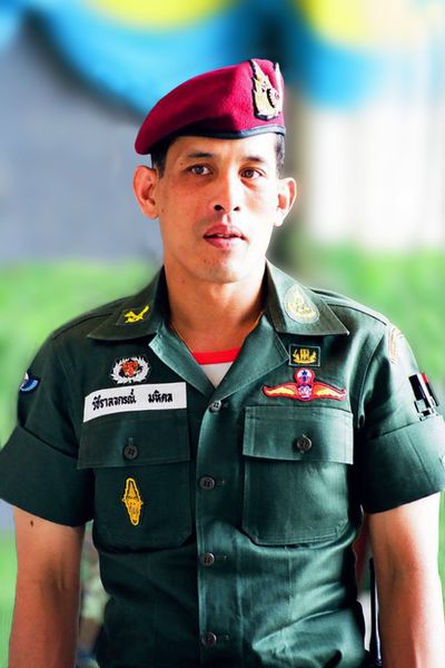 After completing his studies, King Maha Vajiralongkorn Bodindradebayavarangkun enlisted as a career officer in the Royal Thai Army.