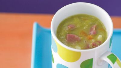 <a href="http://kitchen.nine.com.au/2016/05/13/11/39/pea-and-ham-soup" target="_top" draggable="false">Pea and ham soup<br></a>