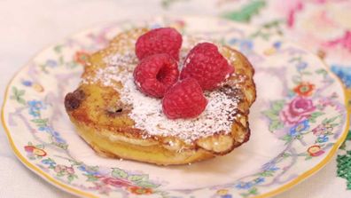 How to French toast your hot cross buns