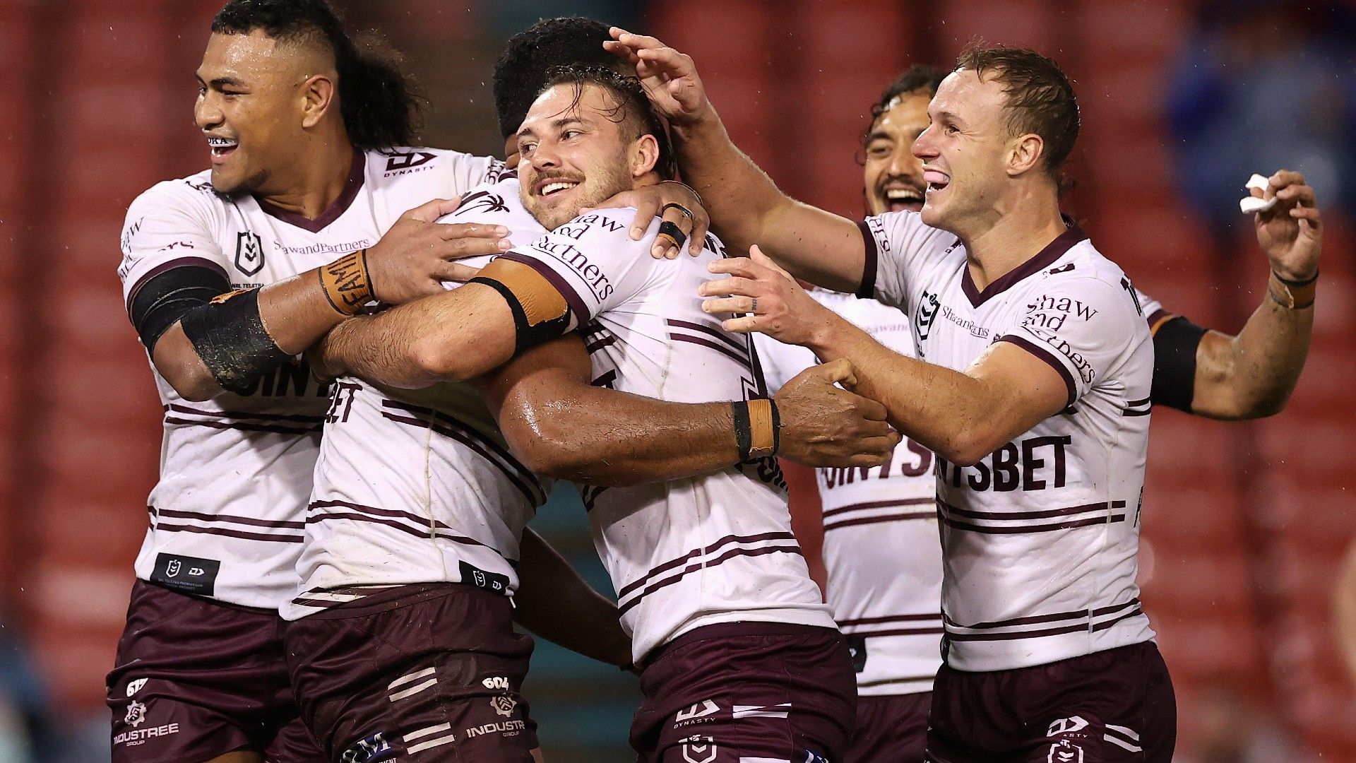 No Turbo, no worries as Manly smashes Newcastle in slippery conditions