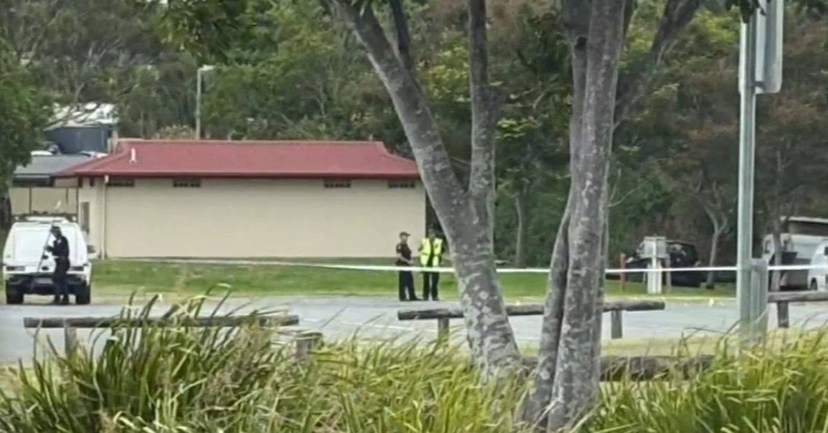 Queensland police officer knocked unconscious by fleeing driver