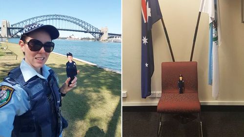 Flat Caleb with a NSW Police officer. (Facebook/Harbourside LAC – NSW Police Force)
